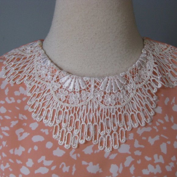 Vintage 1980s Secretary Dress Peach and White Abstract Print blouson size M - Picture 2 of 4